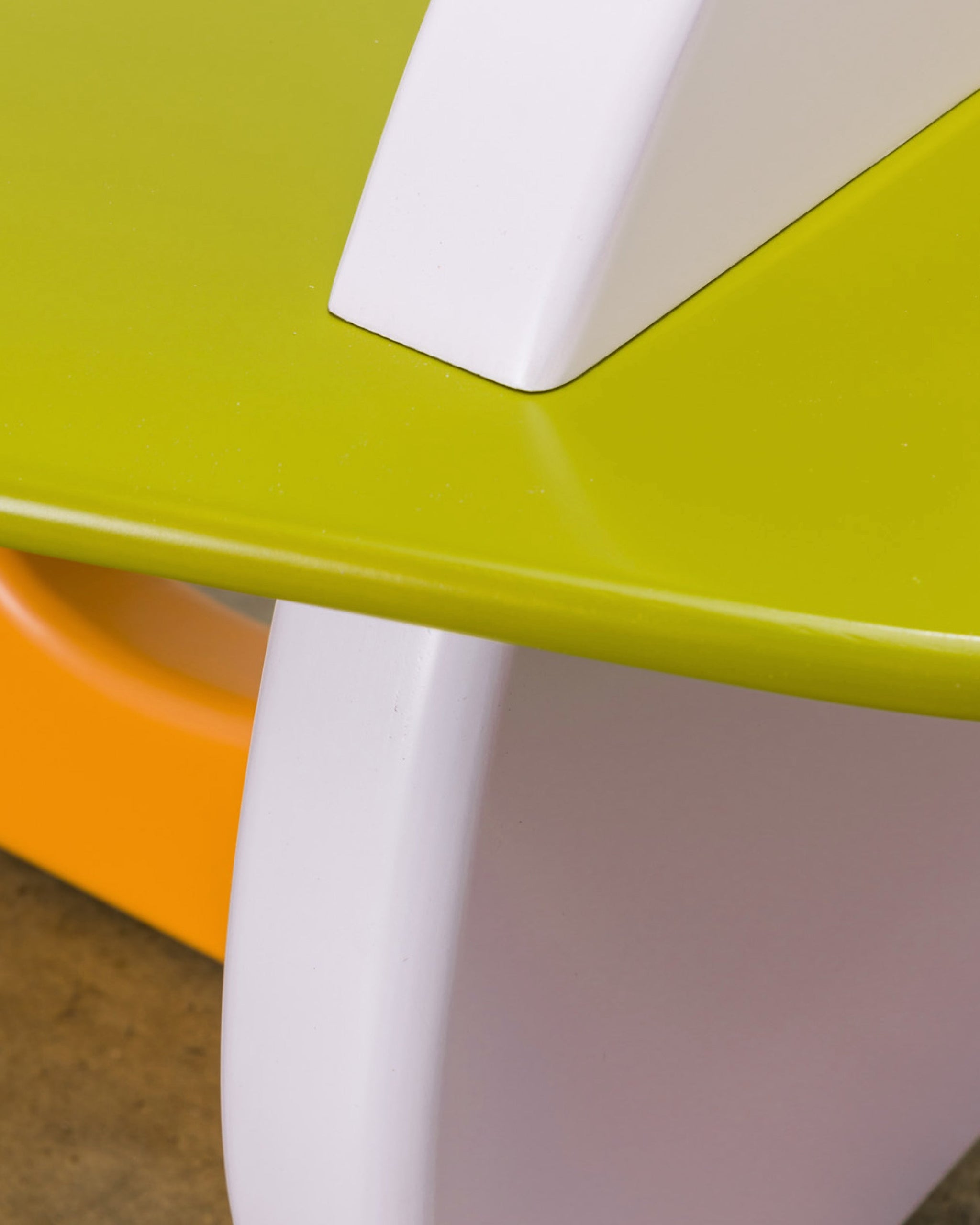 Shape Table 02