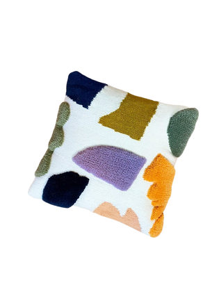 Arrangement Pillow 01