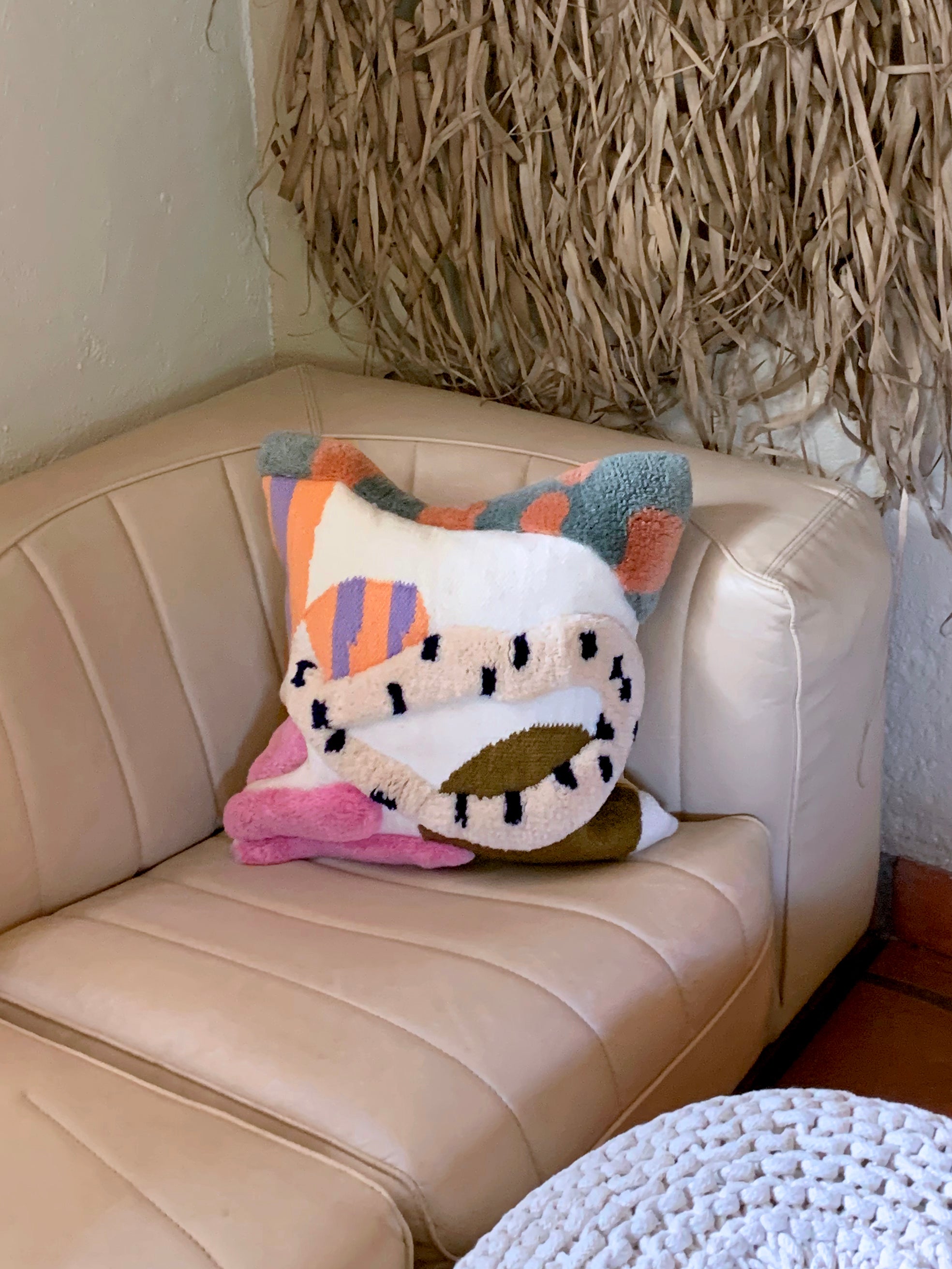 Arrangement Pillow 03, Sample